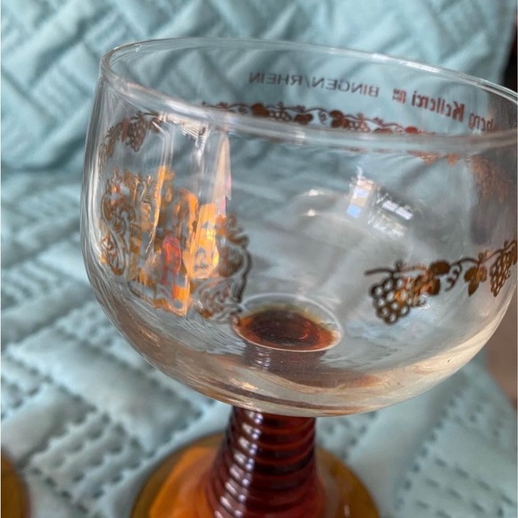 Guldenwein Keilene GmbH Bingen/Rhein Amber Twisted Stemmed Glasses - Set… - Picture 6 of 8
